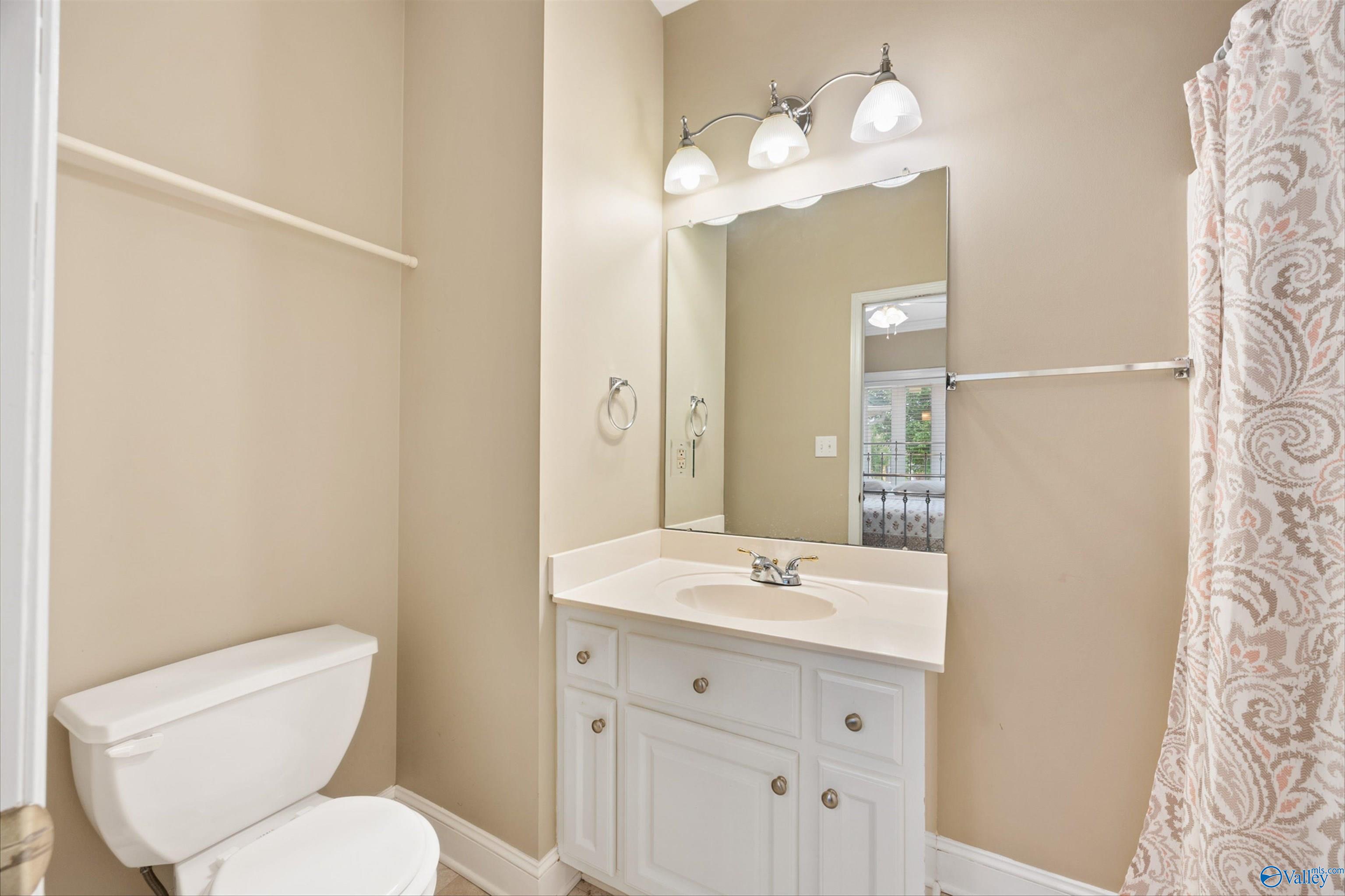 5690 Bay Pointe Drive, Athens, Alabama image 19