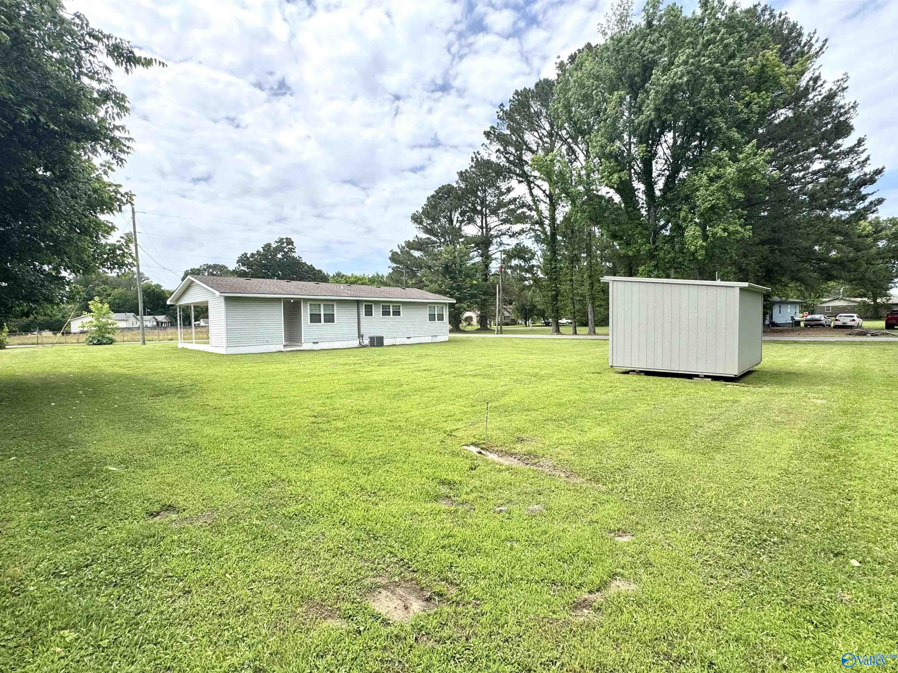 32 Kirby Road, Hillsboro, Alabama image 7