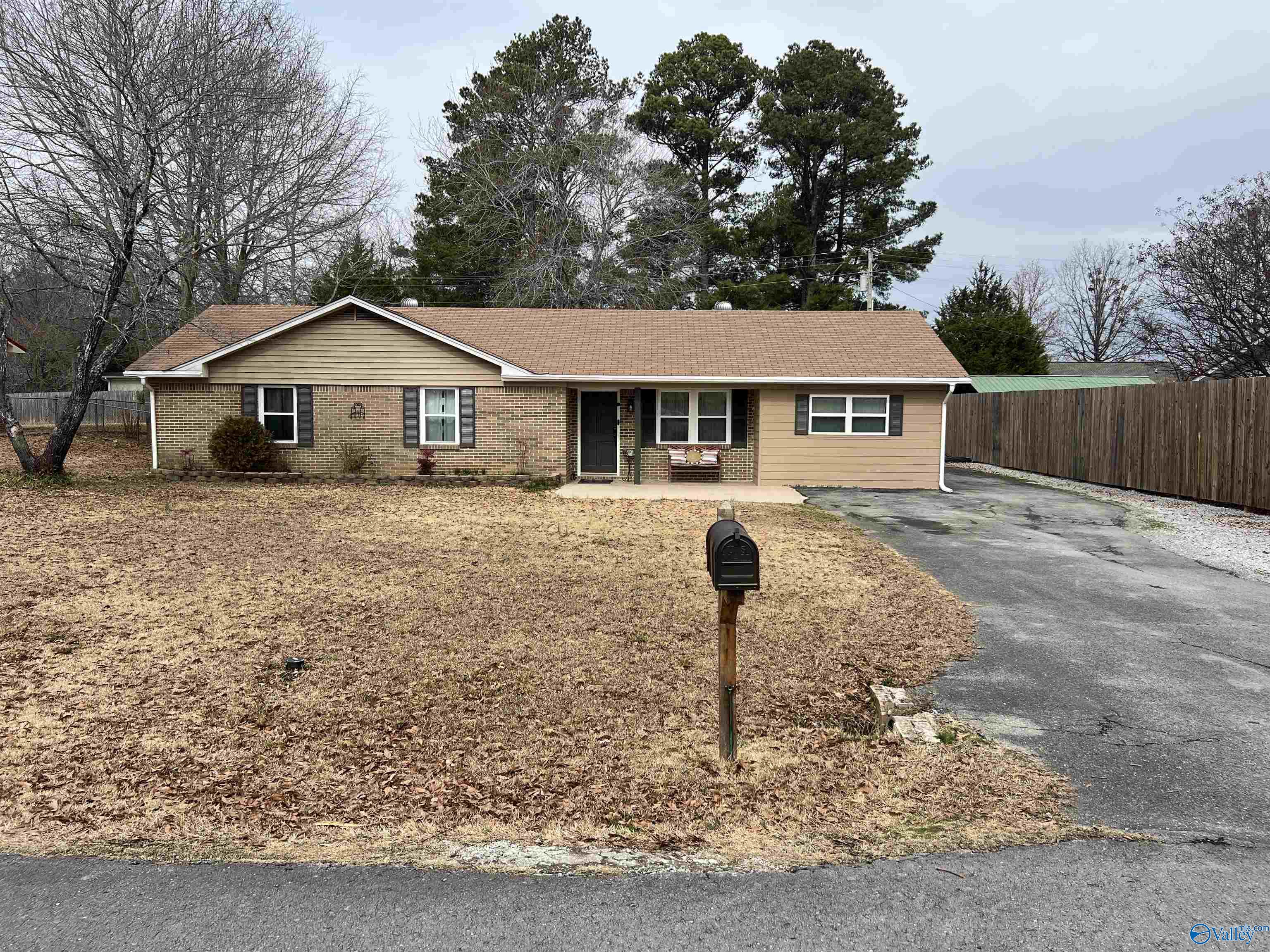 303 Sunset Street, Hartselle, Alabama image 48