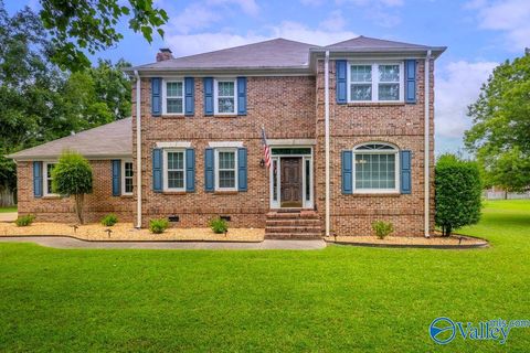 Homes For Sale - 106 Mar Lyn Drive<br/> Gadsden, AL 35901