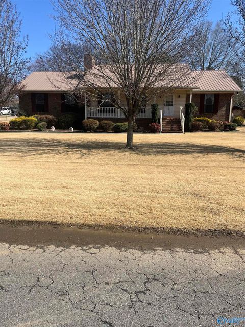 Homes For Sale - 1113 Cimarron Drive<br/> Jackson County, Scottsboro, AL 35769