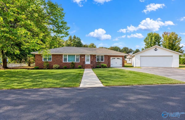 1207 CRAWFORD RD, SCOTTSBORO, AL 35769 - Image ad77a02044ffbfa6a5ba6faf6a14be39/360749255