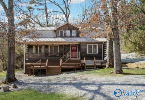 Homes For Sale - 195 Benson Road<br/> Scottsboro, AL 35769
