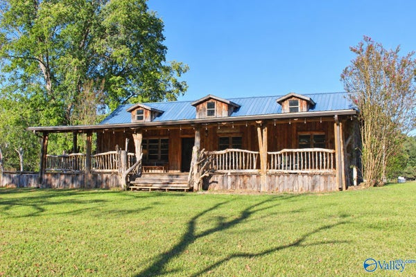 4409 COUNTY ROAD 200, FLORENCE, AL 35633 - Image ad974be3adf85a60a25f0abcc7f0dc22/4269194346