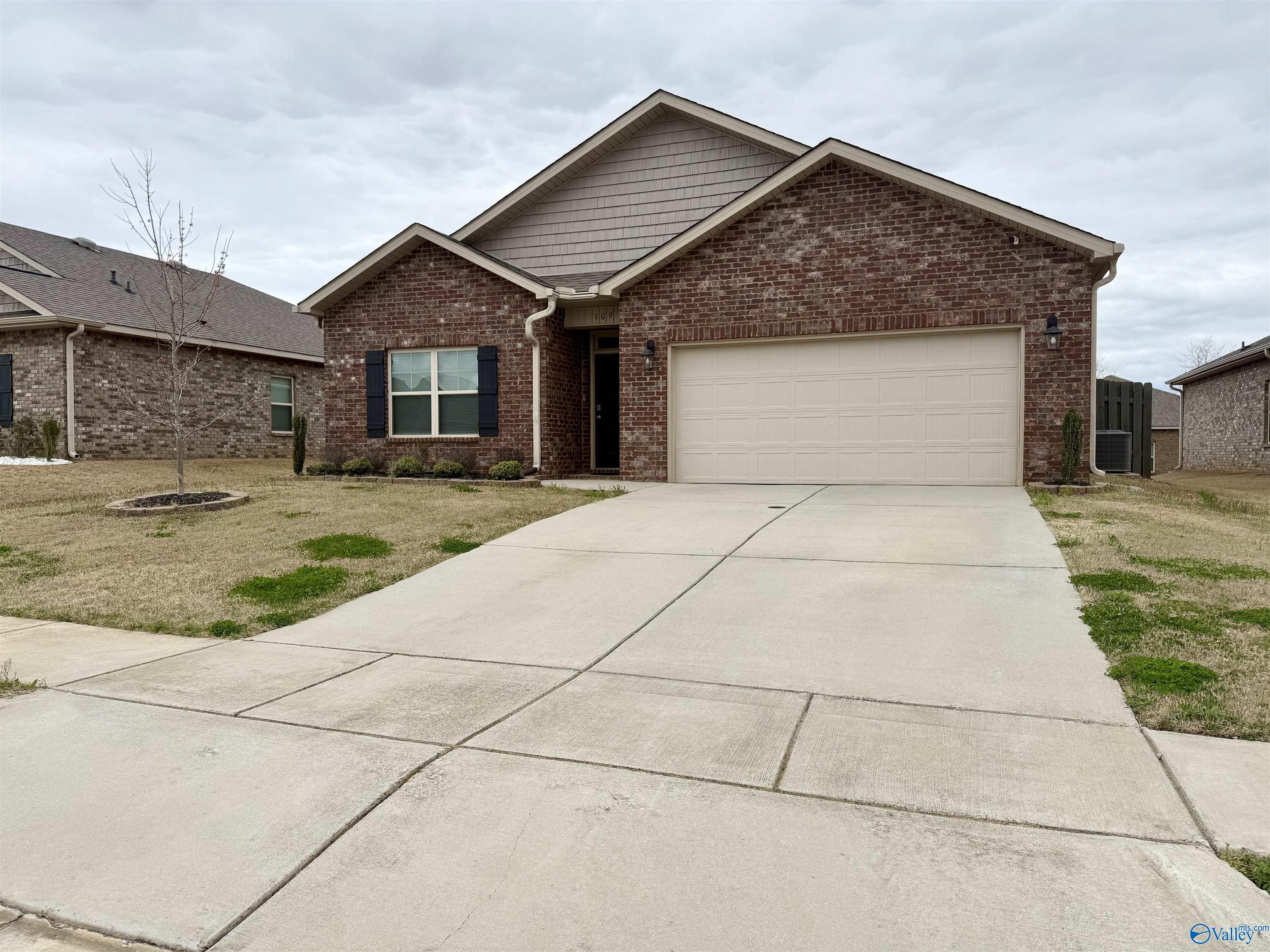 109 Burlcrest Court, Meridianville, Alabama image 3