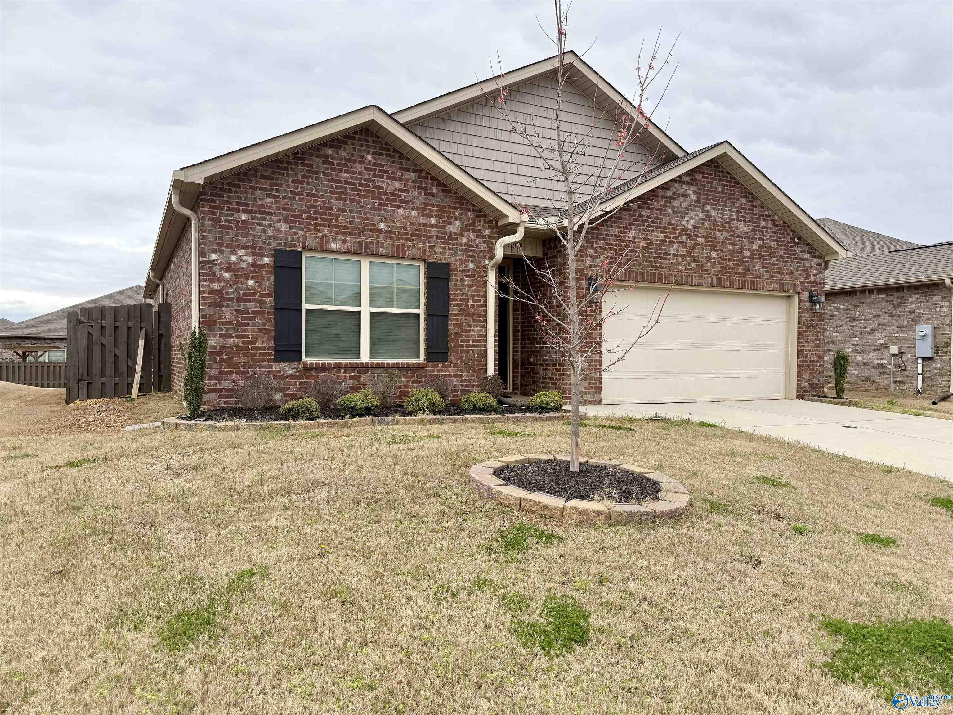 109 Burlcrest Court, Meridianville, Alabama image 2