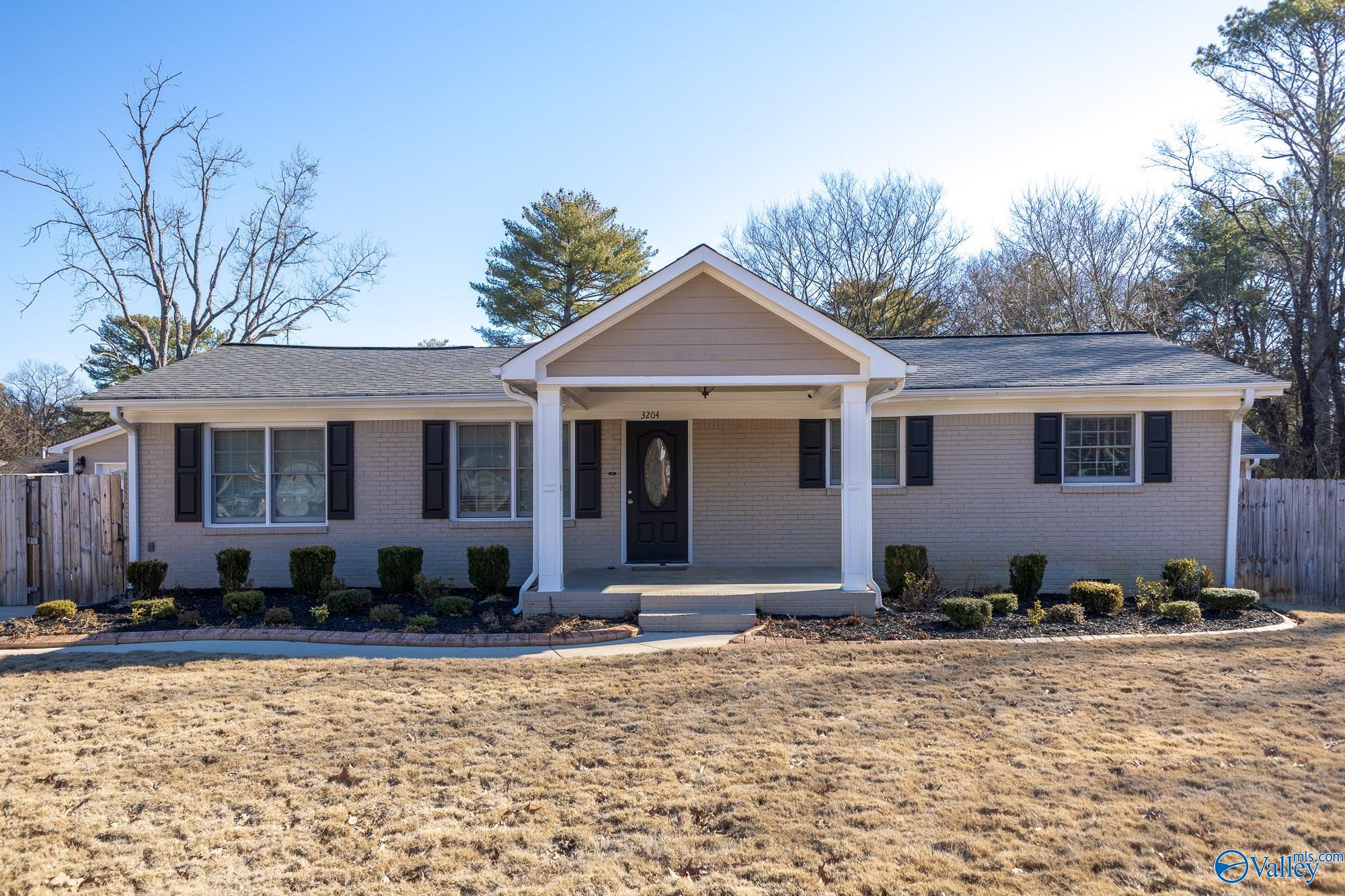 3204 NW Doak Drive, Huntsville, Alabama image 1