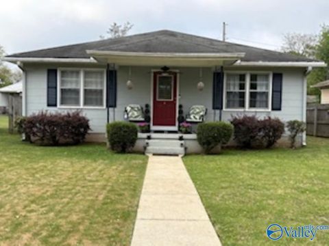 2009 8th Street SE Decatur AL 35601