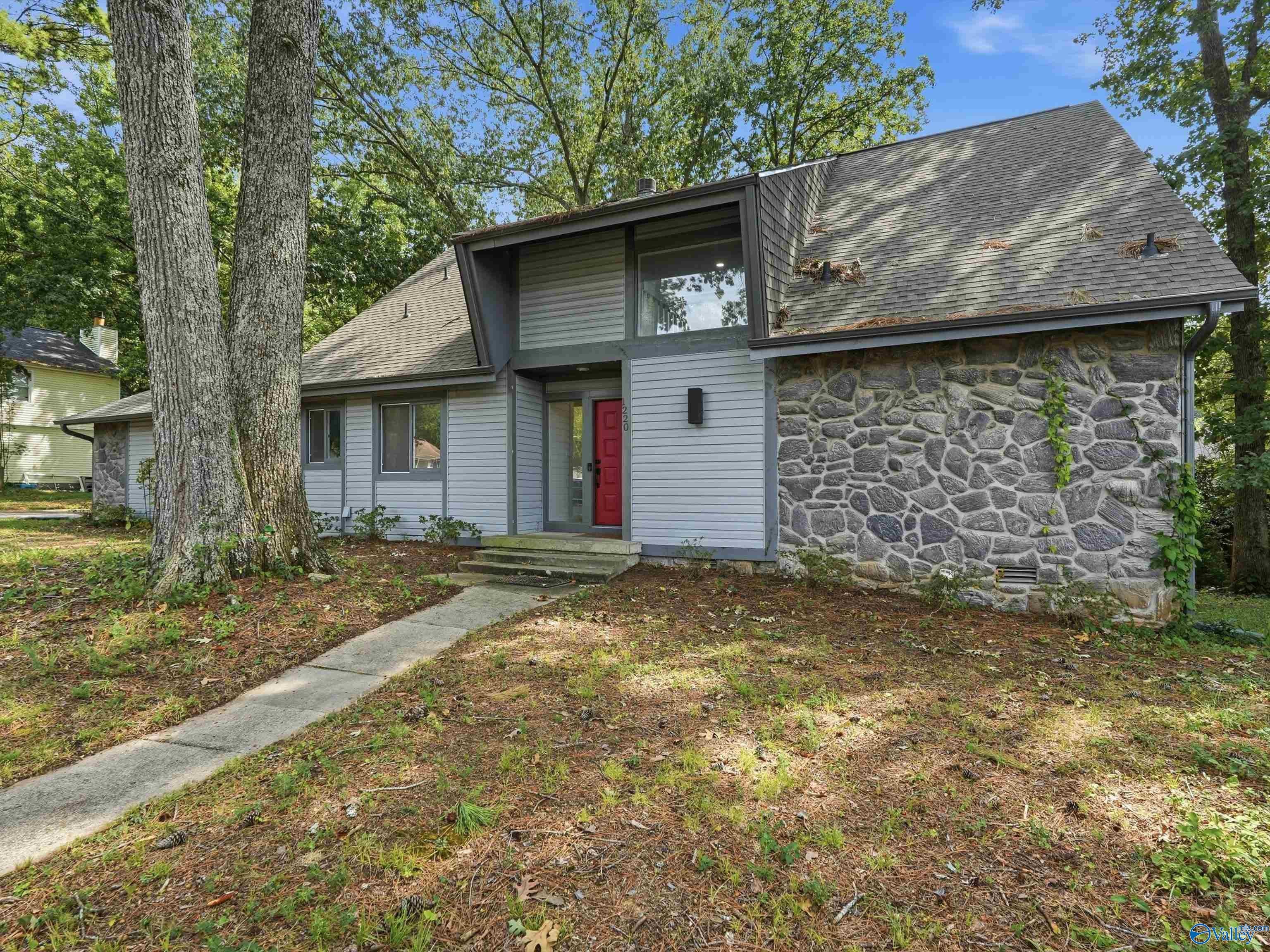 1220 Aldridge Drive