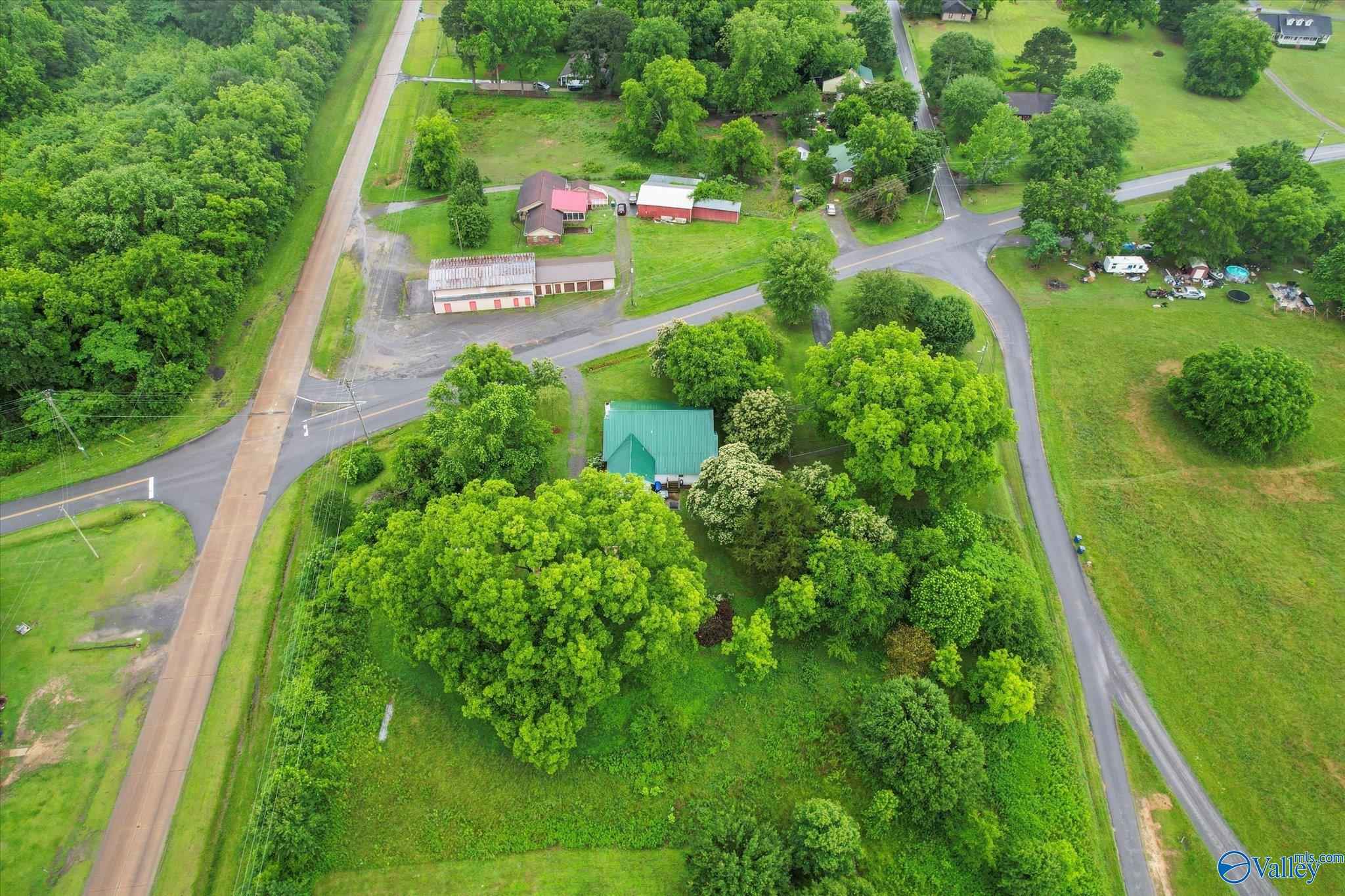 318 Ruth Road, Arab, Alabama image 32