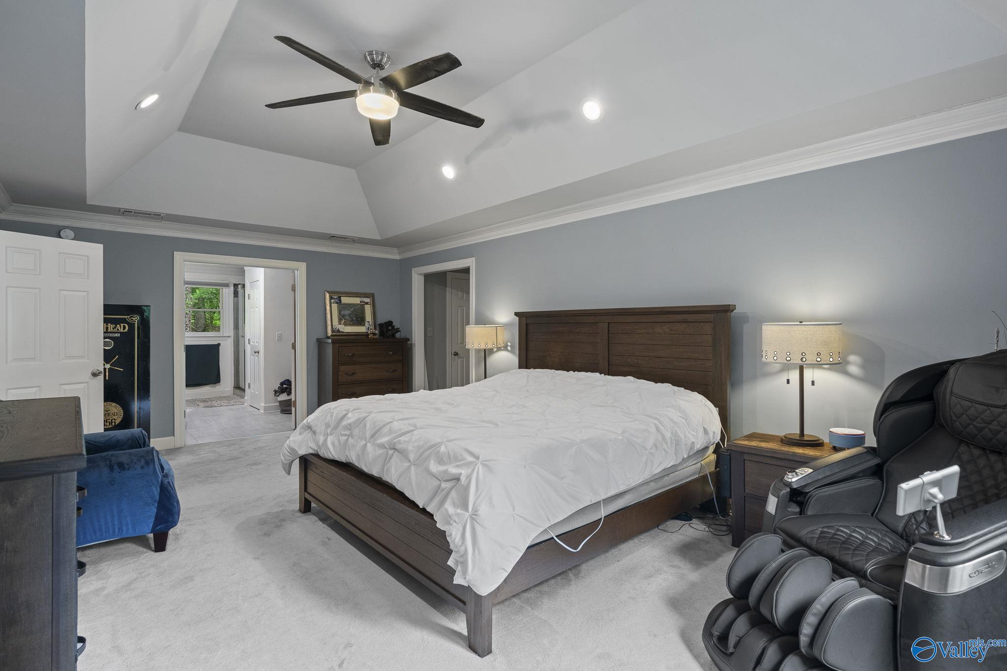 4806 Cove Creek Drive, Brownsboro, Alabama image 19