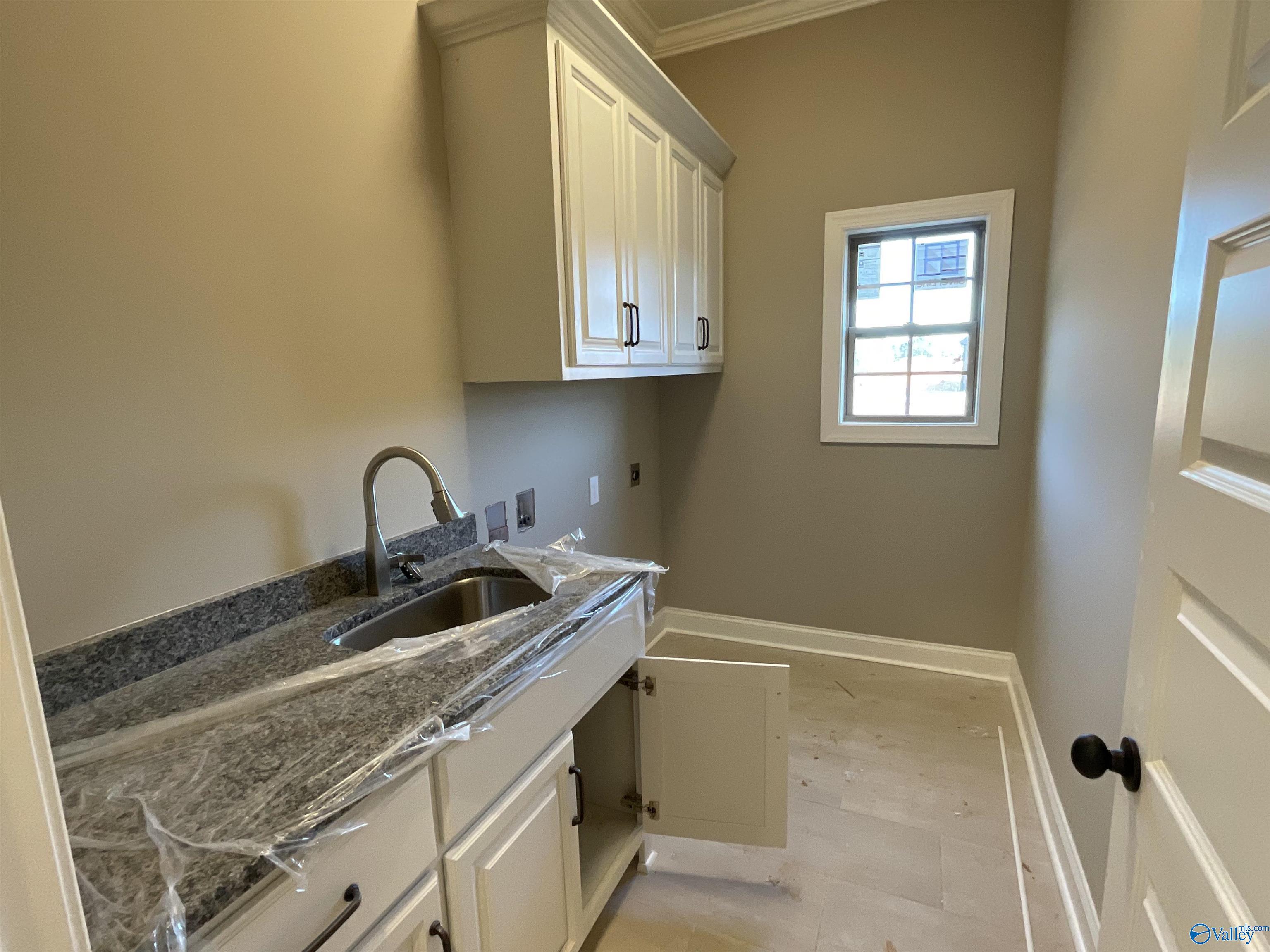 22859 Gunner Circle, Athens, Alabama image 12