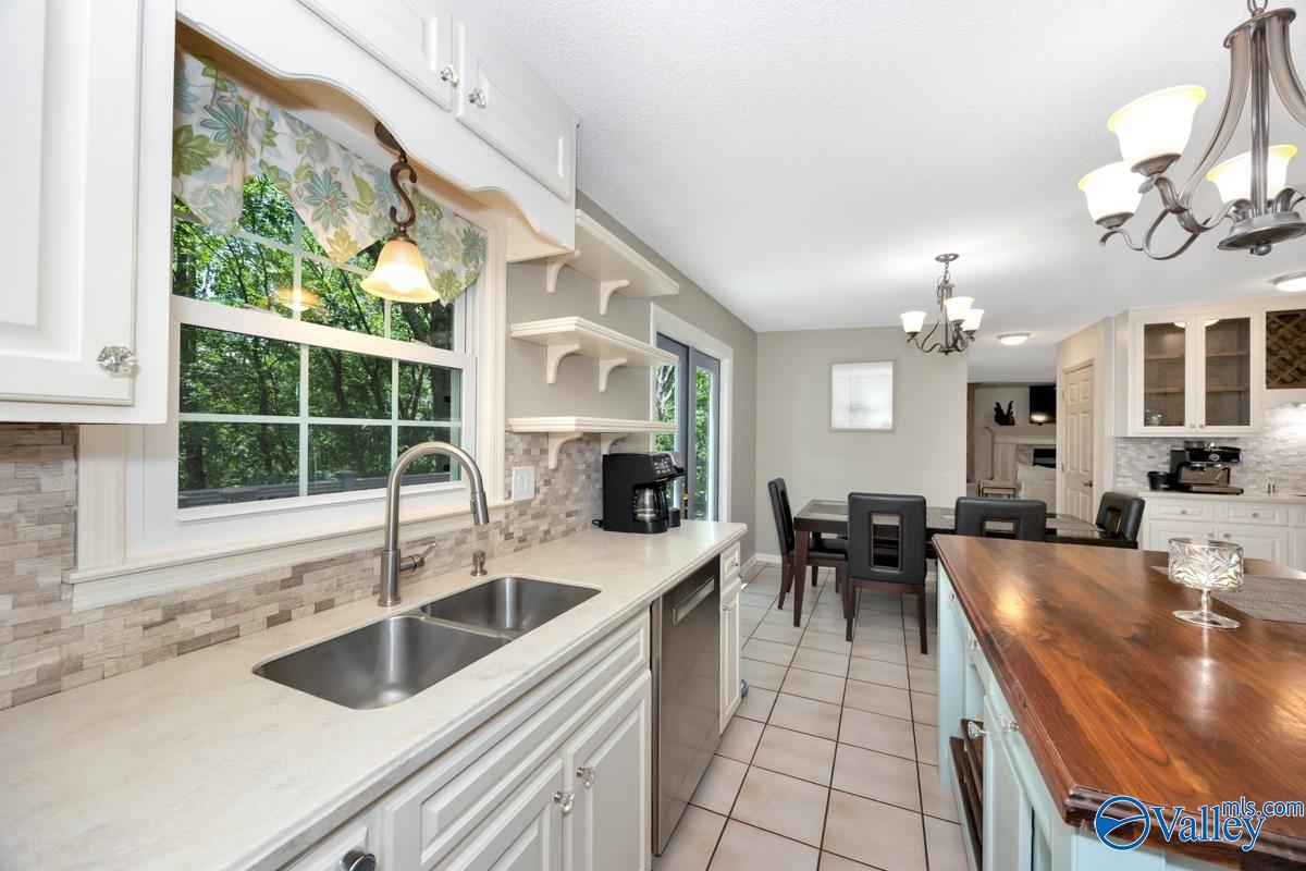 2530 Campcreek Circle, Huntsville, Alabama image 22