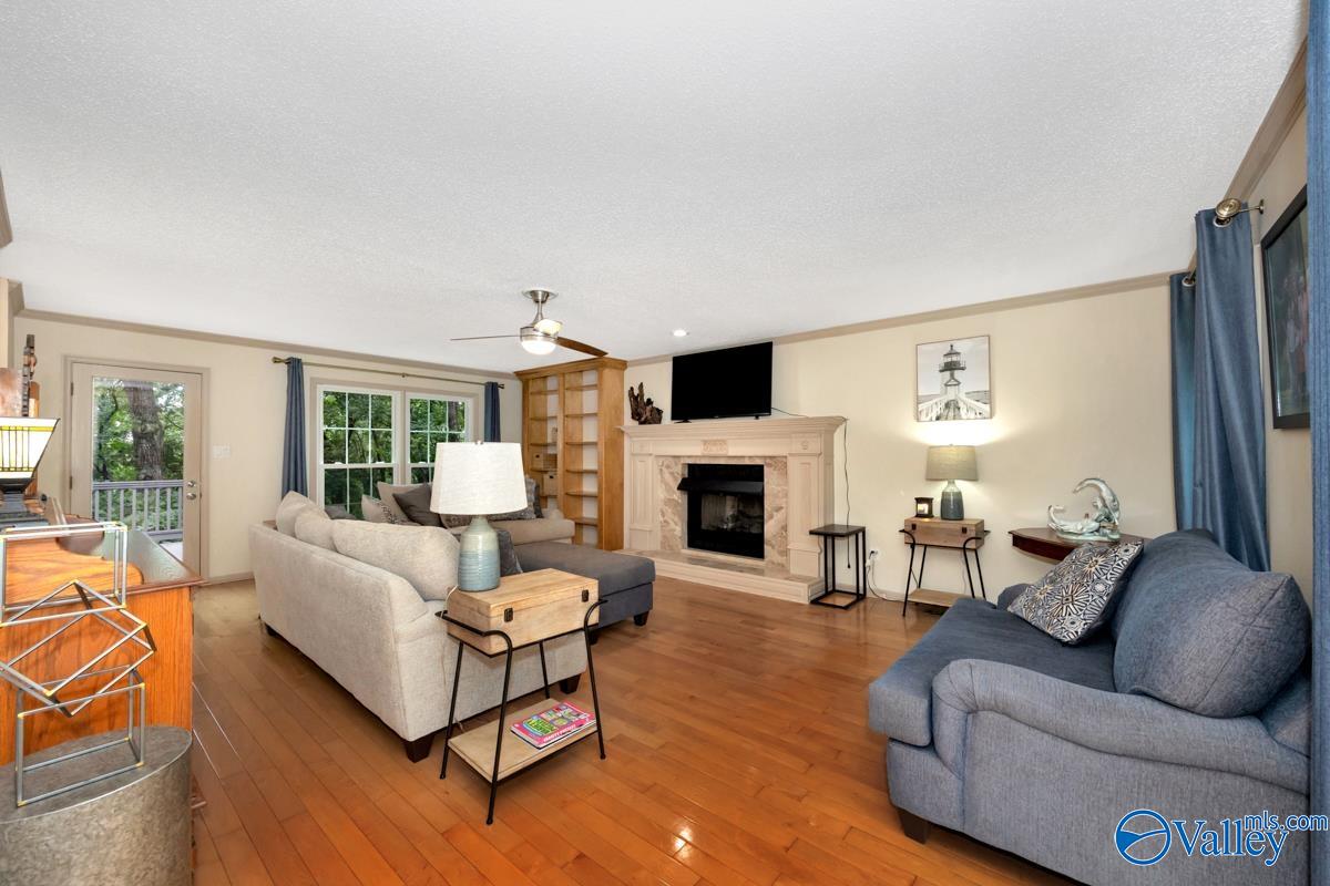2530 Campcreek Circle, Huntsville, Alabama image 7