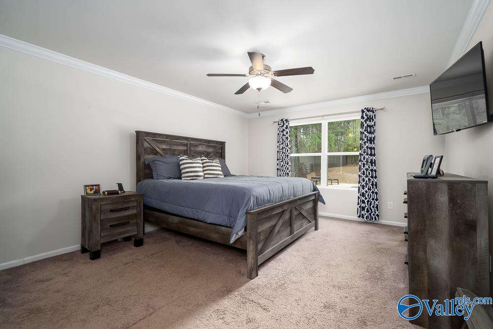 114 Westerbrook Drive, Toney, Alabama image 13