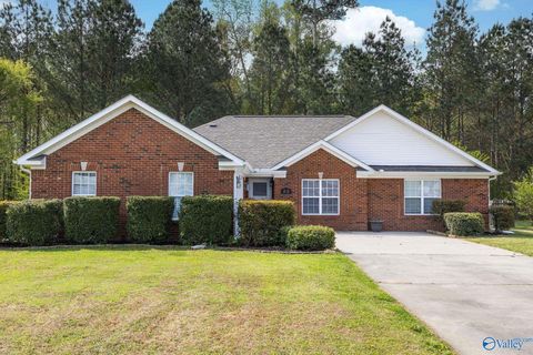 242 Chestnut Oak Circle Owens Cross Roads AL 35763