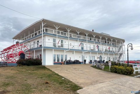 Condo For Sale - 600 County Road 531 #105<br/> Cherokee County, Centre, AL 35960