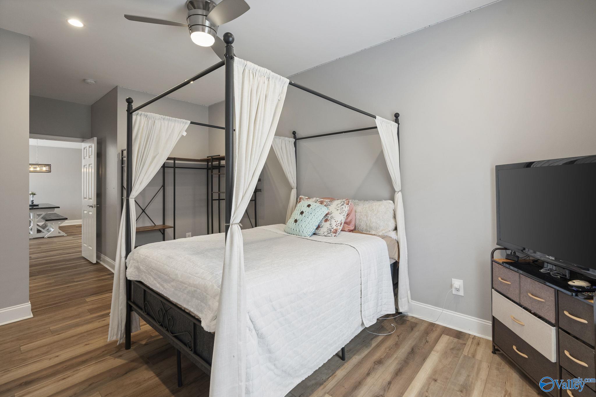 212 Park Place Drive, Arab, Alabama image 17