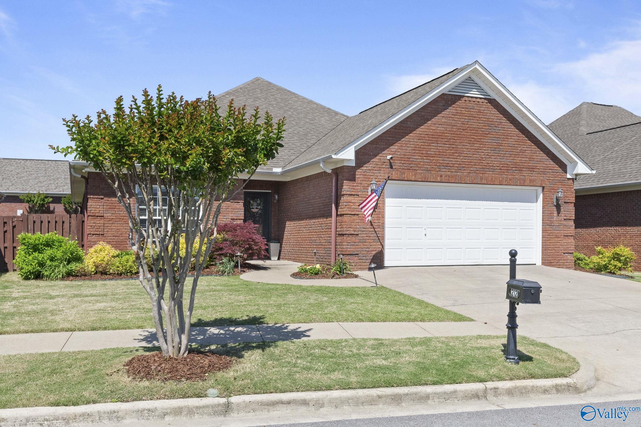 212 Park Place Drive, Arab, Alabama image 3