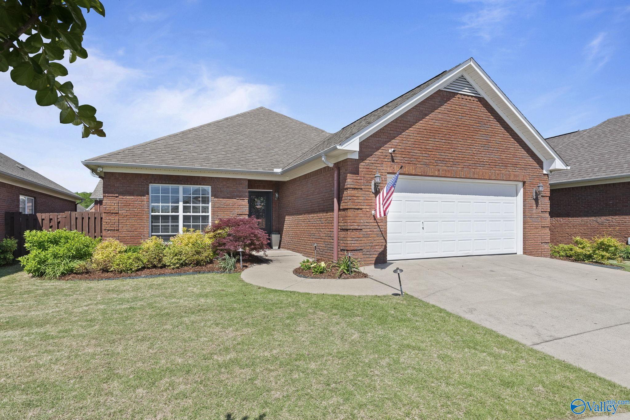 212 Park Place Drive, Arab, Alabama image 2