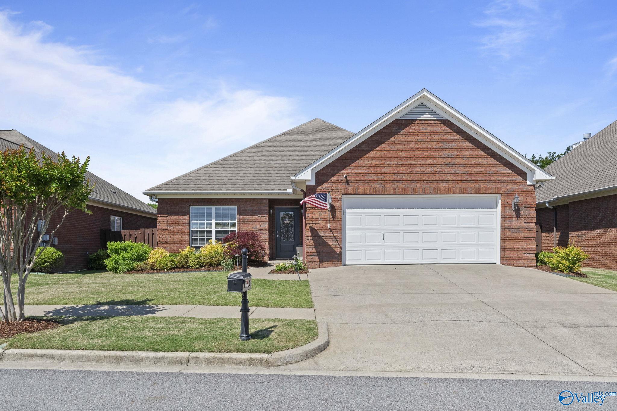 212 Park Place Drive, Arab, Alabama image 1