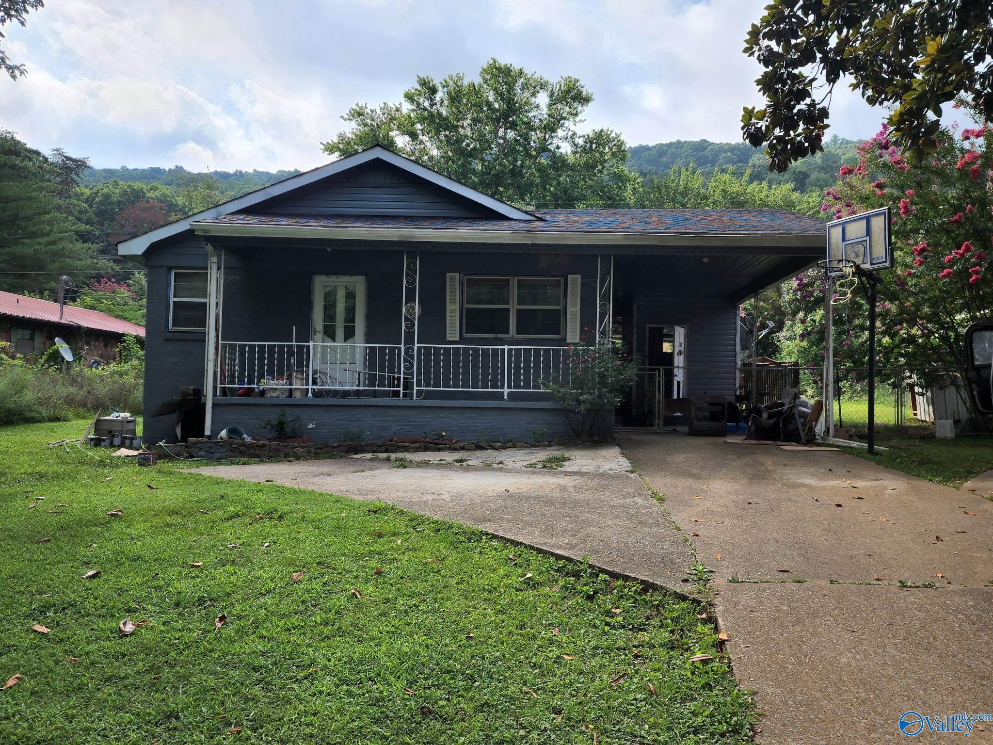 1509 NE Clark Avenue, Fort Payne, Alabama image 1