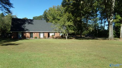 Photo of 406 Austinville Flint Road SW, Decatur, AL 35603 (MLS # 21902097) Photo of 406 Austinville Flint Road SW, Decatur, AL 35603 (MLS # 21902097)