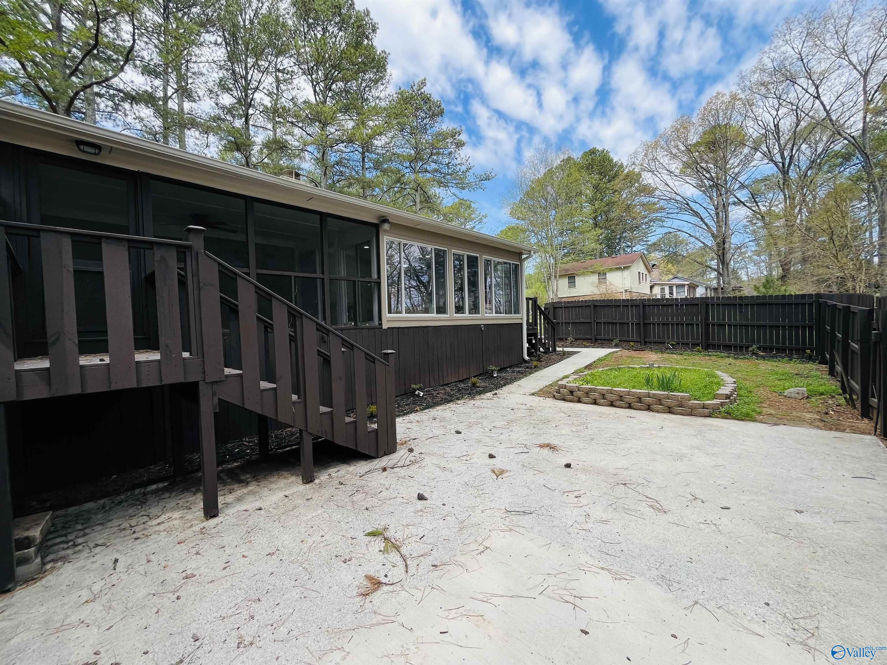 135 Oldwood Road, Huntsville, Alabama image 46