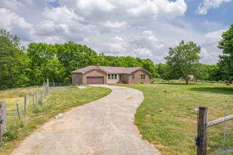 Homes For Sale - 239 Henry Bayless Road<br/> Ardmore, TN 38449
