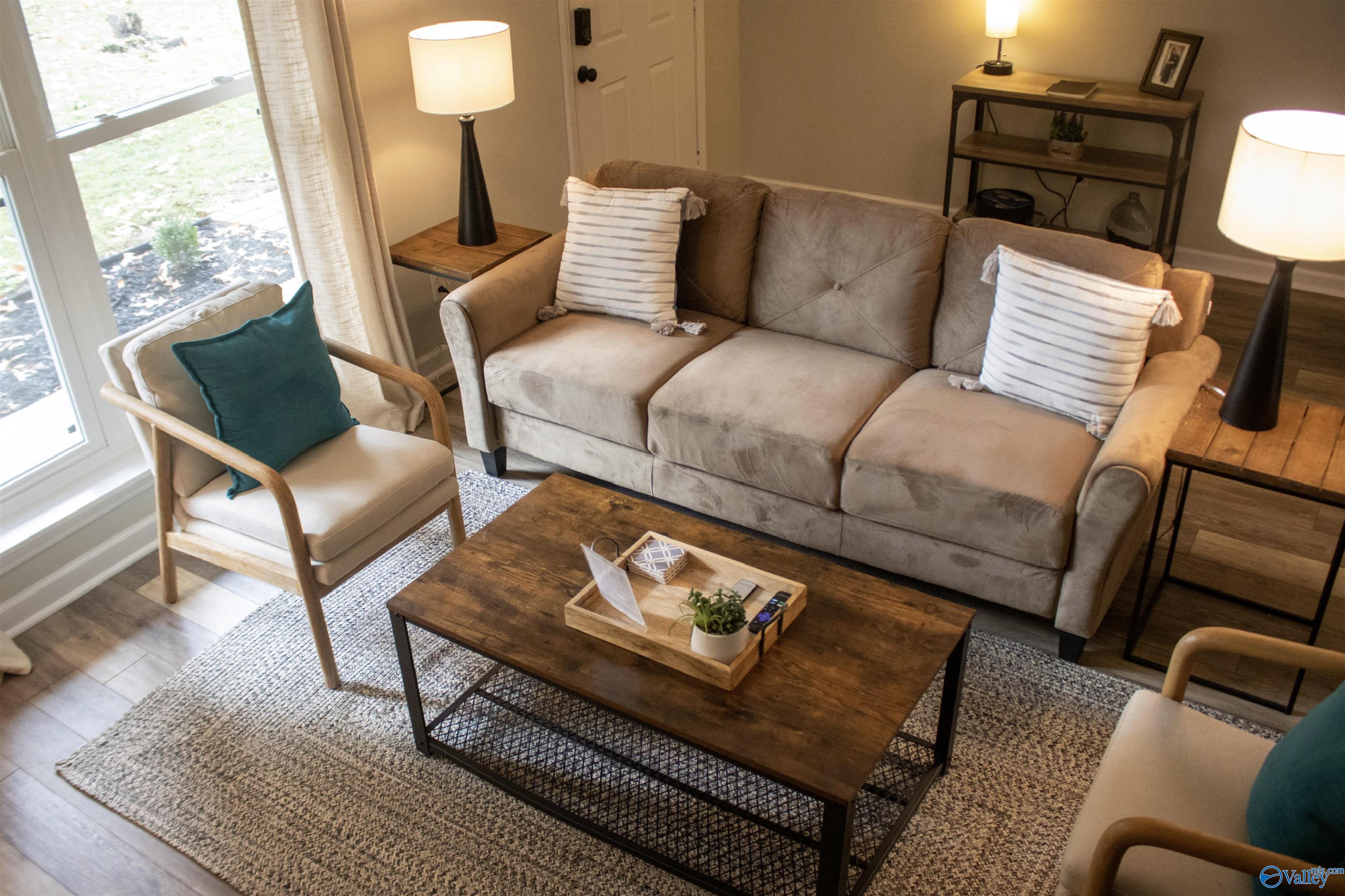 3906 Oak Glen Terrace SW