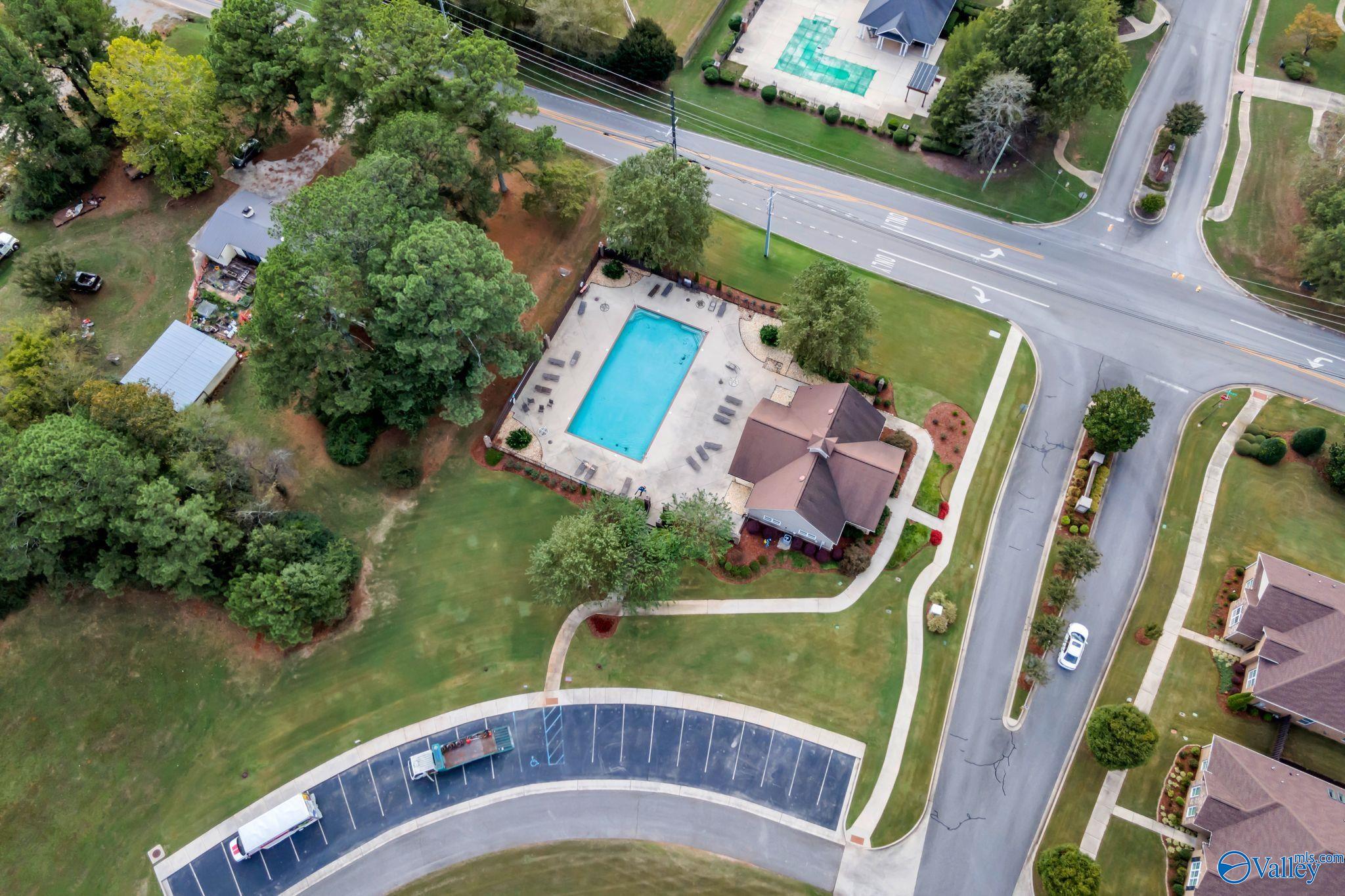 Huntsville, Alabama 35806, United States, 3 Bedrooms Bedrooms, ,2 BathroomsBathrooms,Residential,Active,40944