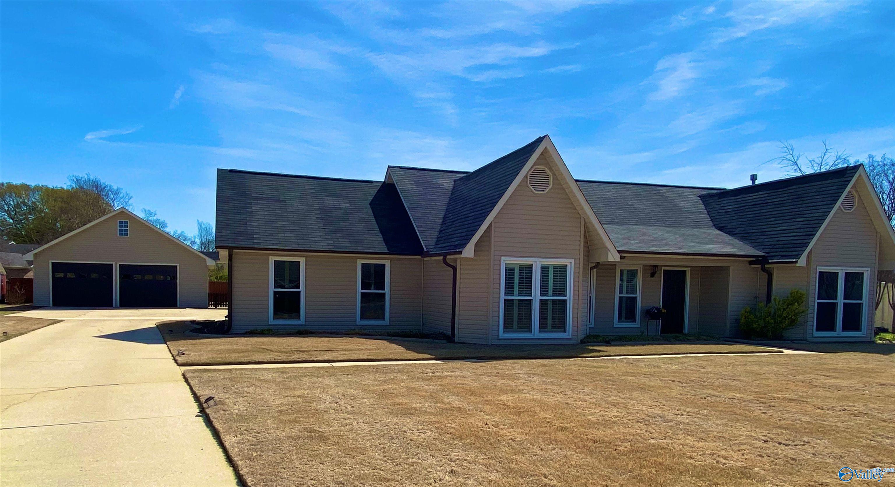 2804 Angus Place, Decatur, Alabama image 1
