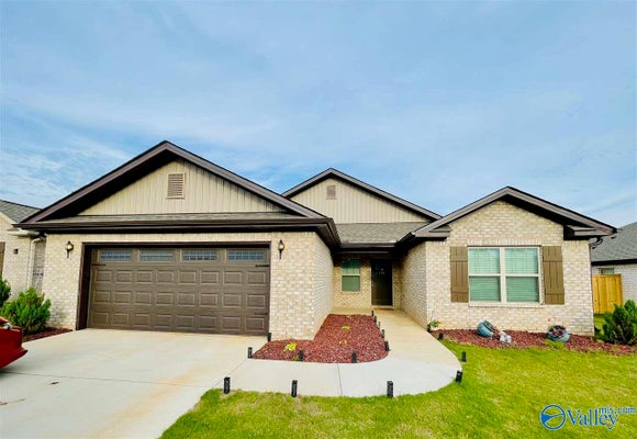 115 EDGESTONE DR, HARVEST, AL 35749 - Image b00565d174aa5b0b0439b595121a1202/2185313815