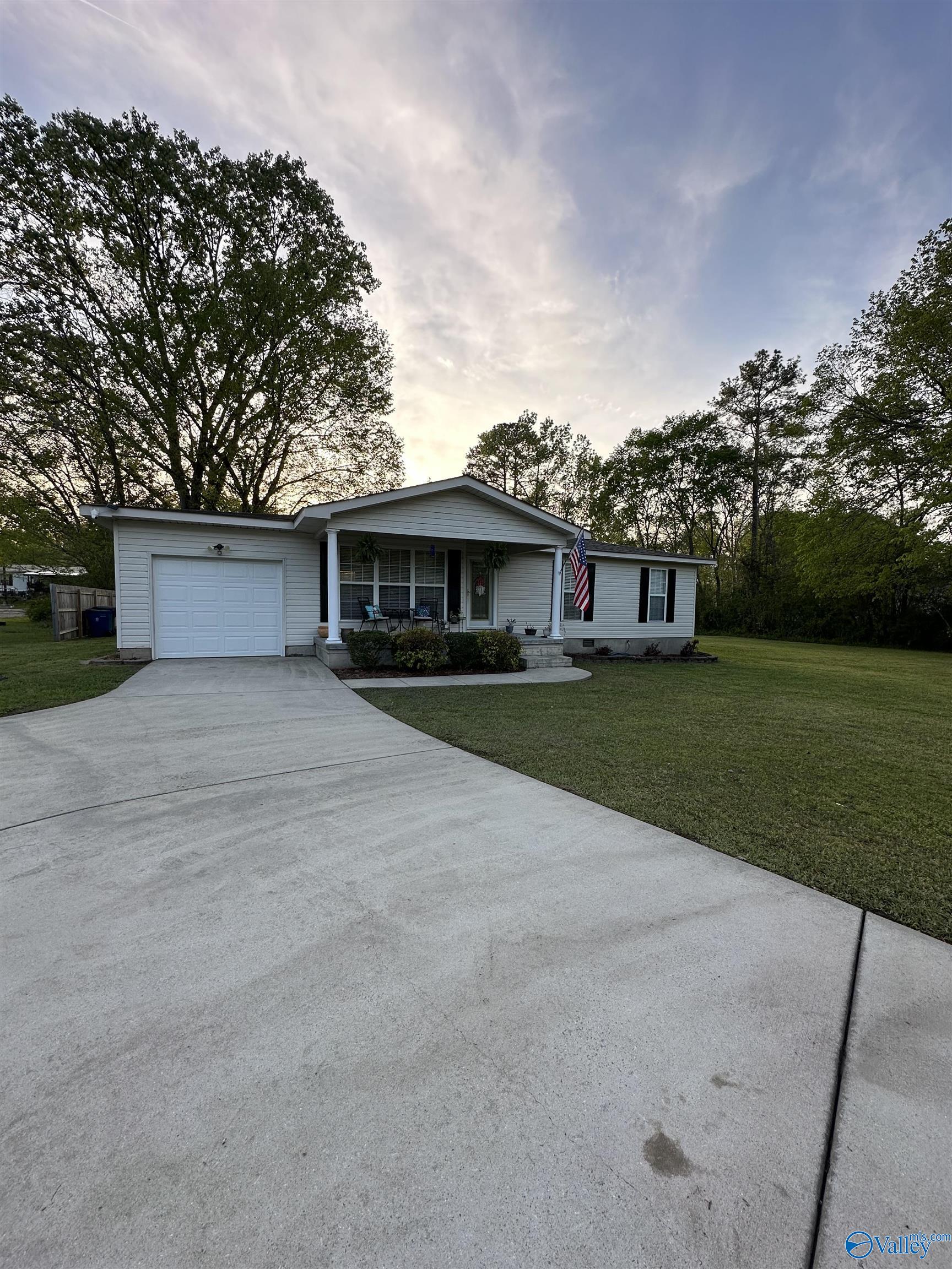 1209 SE Wood Avenue, Attalla, Alabama image 2