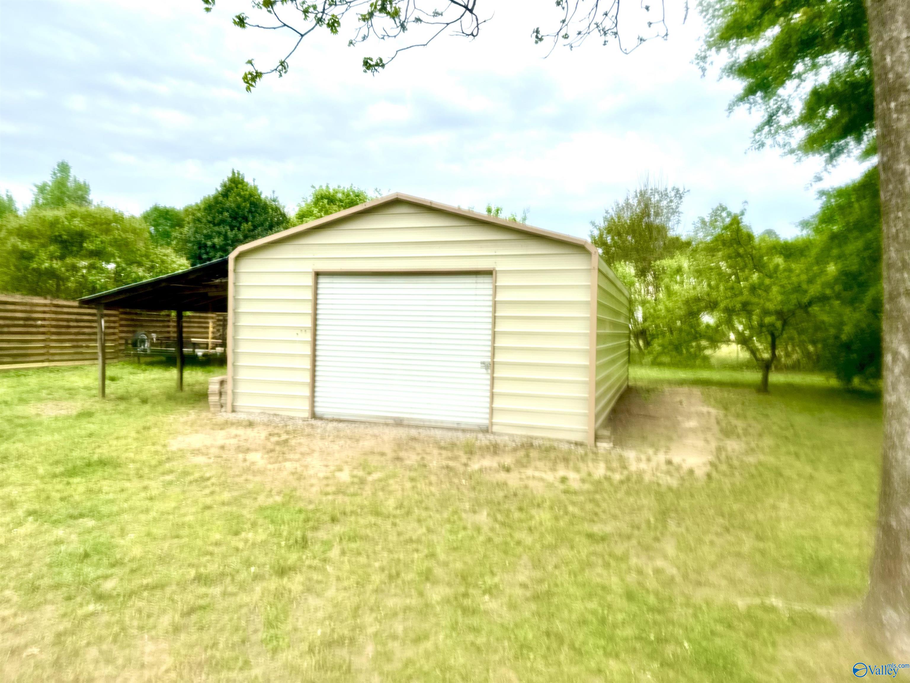 229 Crawford Road, Scottsboro, Alabama image 36