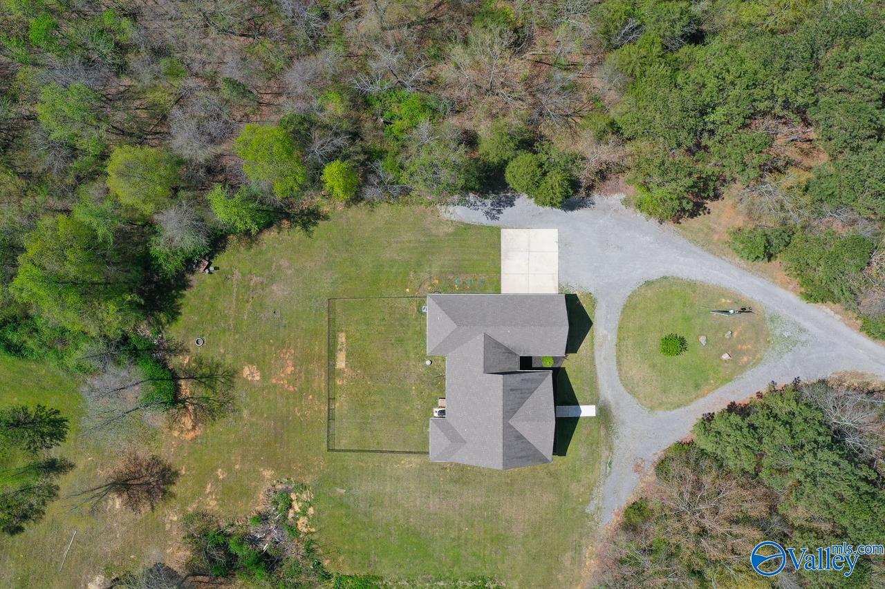 338 Paint Rock Road, New Hope, Alabama image 13