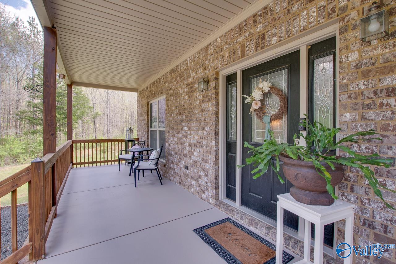 338 Paint Rock Road, New Hope, Alabama image 5