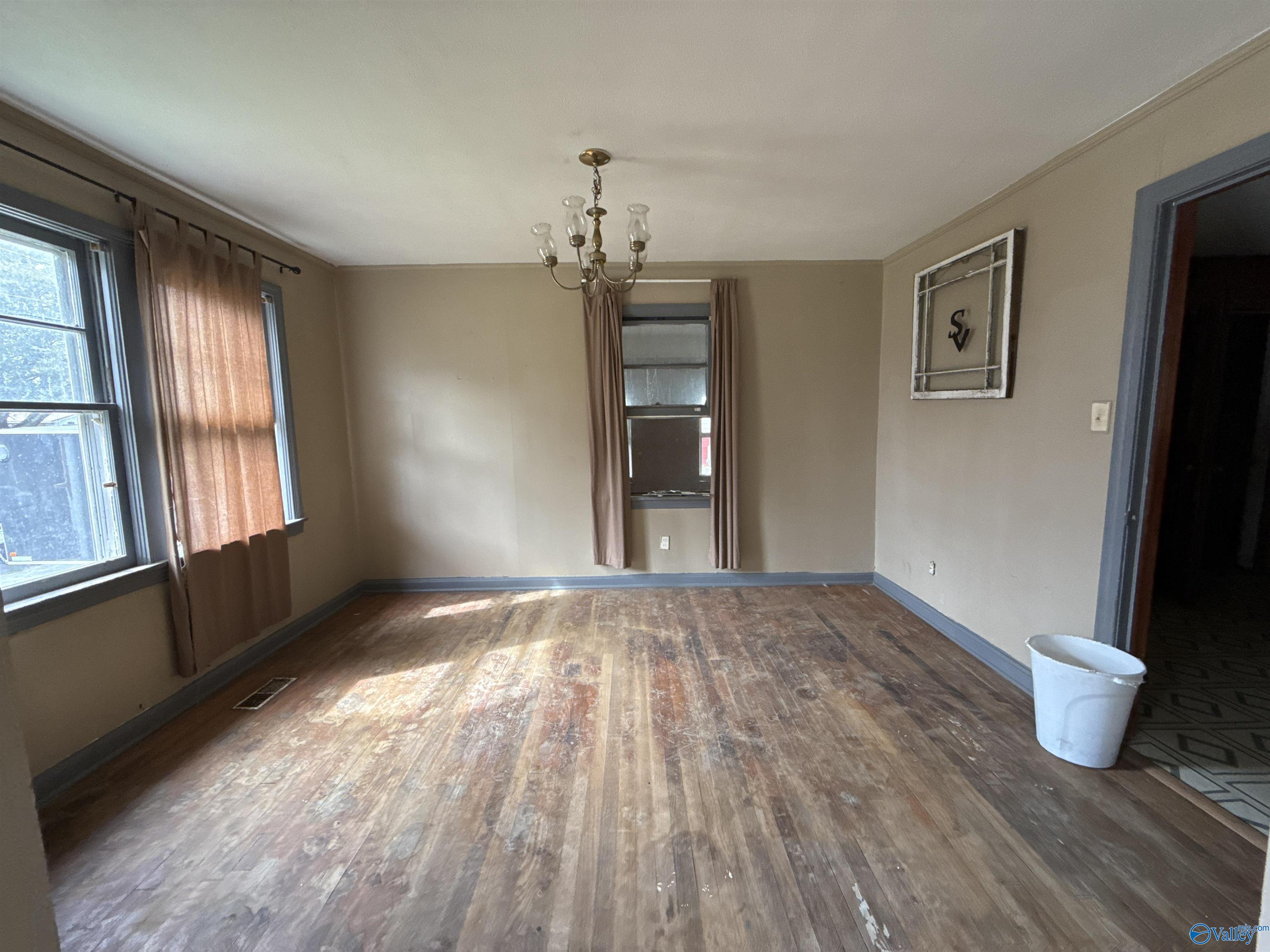 1921 Lookout Street, Gadsden, Alabama image 3