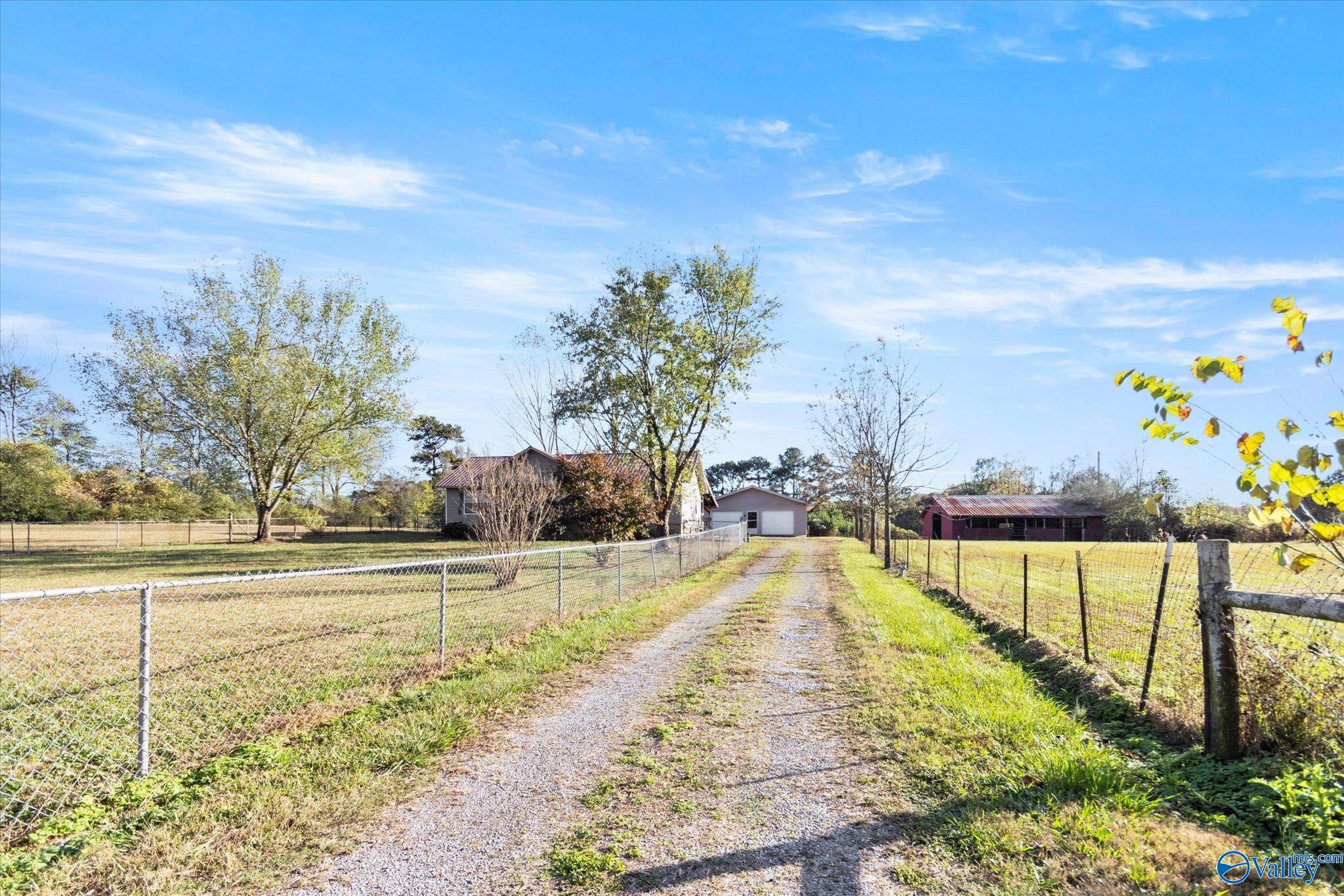 3917 County Road 26, Boaz, Alabama image 2