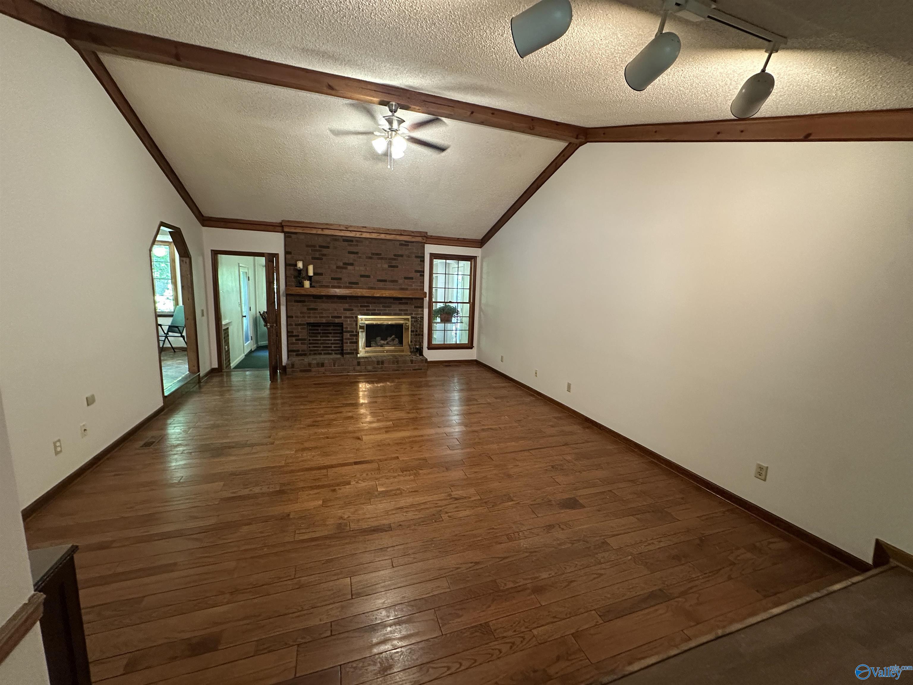 2008 Oakleaf Lane, Arab, Alabama image 6