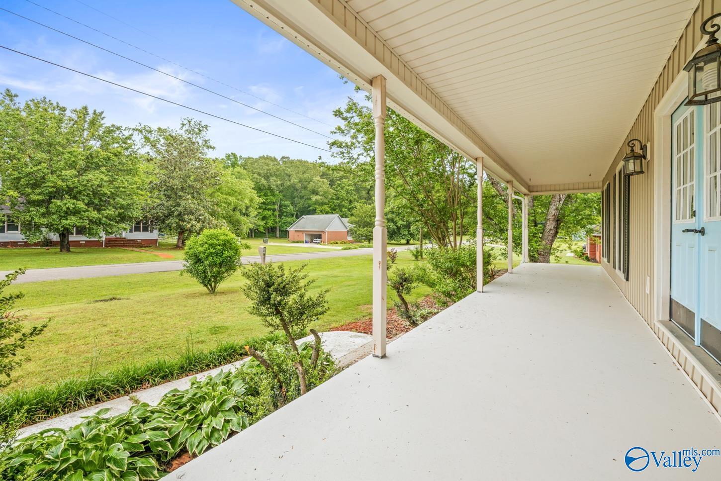 102 Grayhorse Drive, Harvest, Alabama image 4