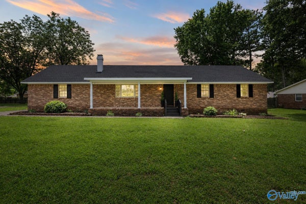 117 BATES ST, ATHENS, AL 35611 - Image b0f31da43adf953fc888616697c1edb8/1726191779