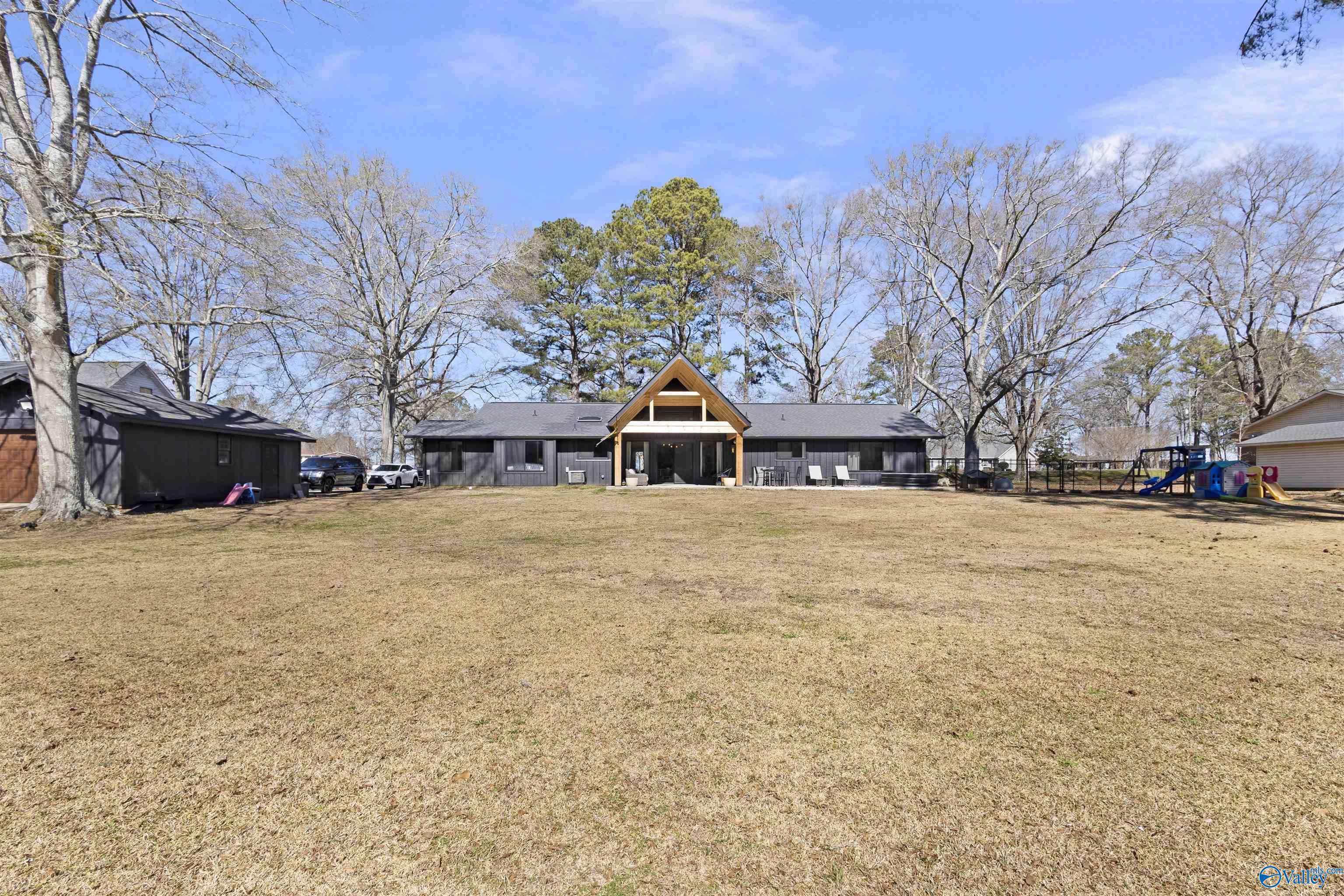 240 Canoe Creek Road, Rainbow City, Alabama image 41