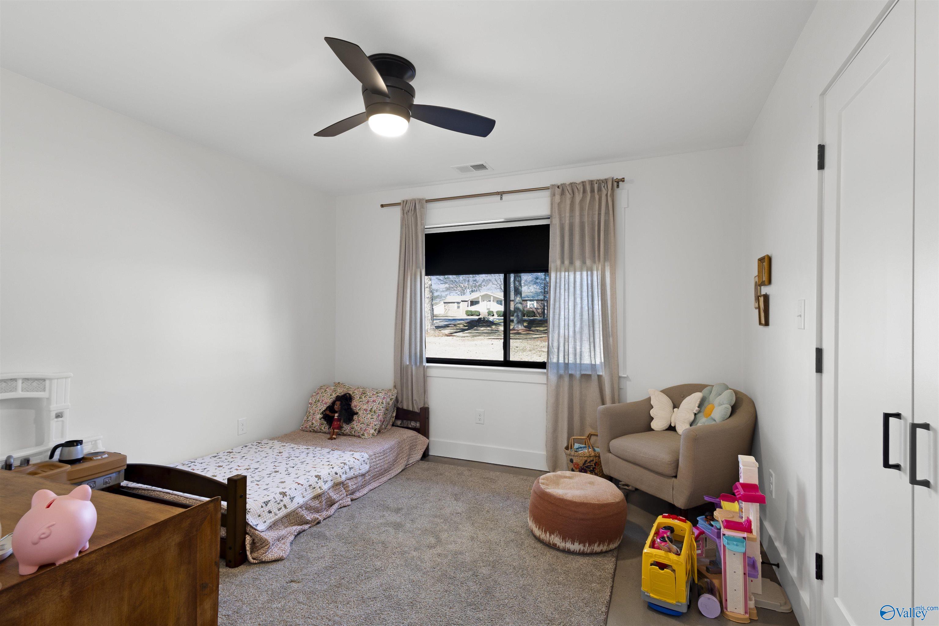 240 Canoe Creek Road, Rainbow City, Alabama image 33