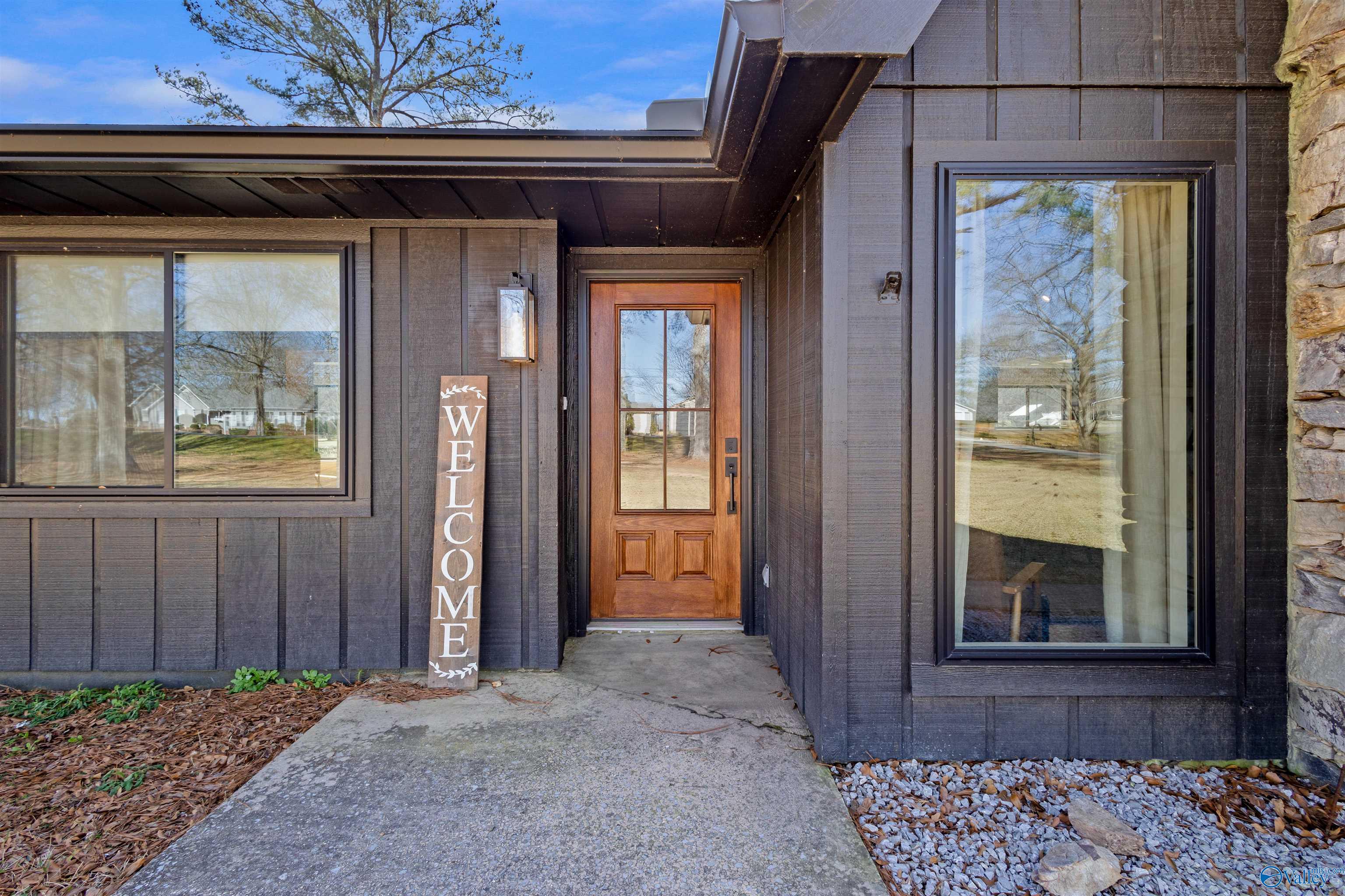 240 Canoe Creek Road, Rainbow City, Alabama image 5