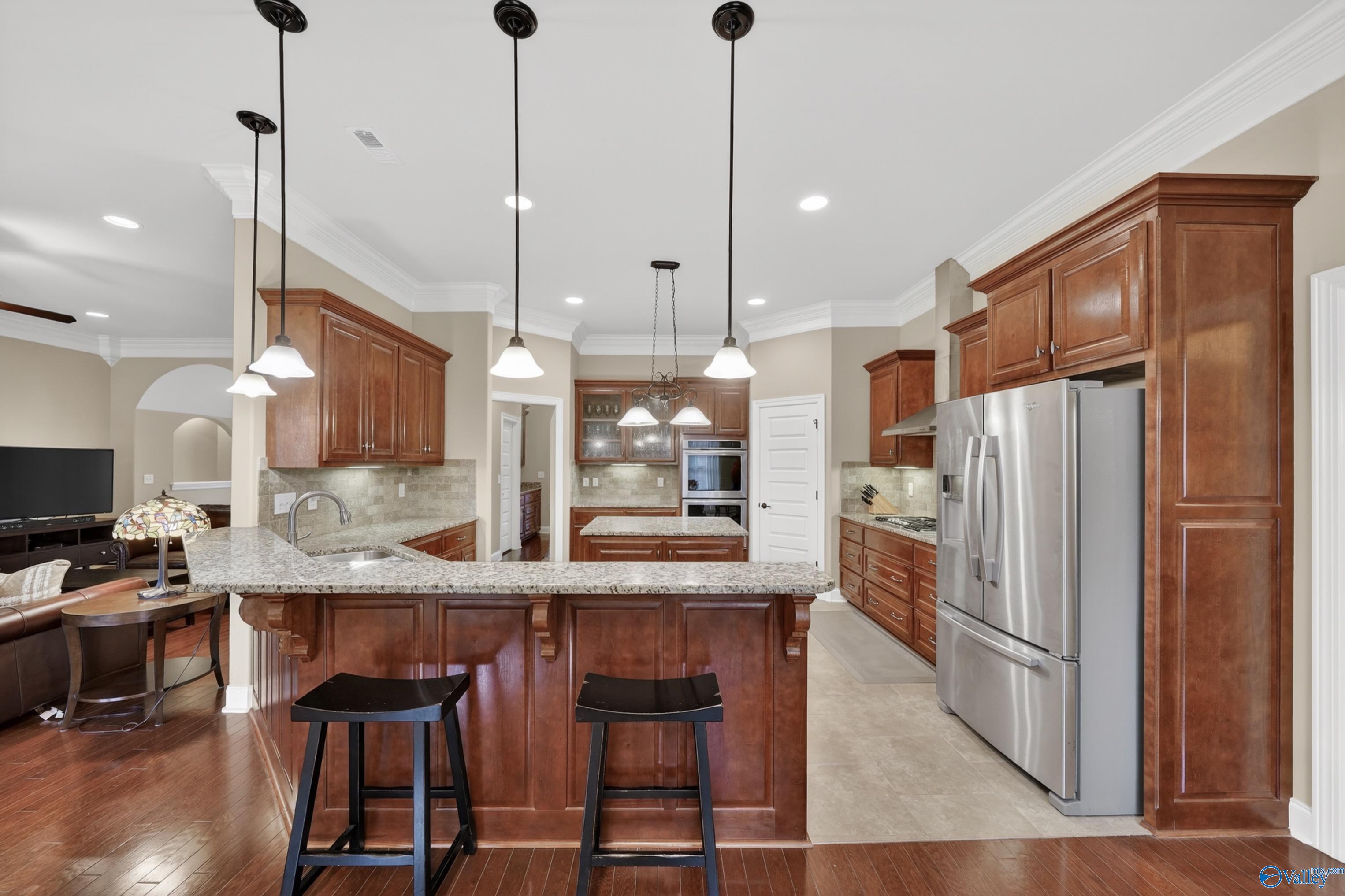 200 Bellavilla Way