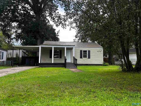 Homes For Sale - 1903 SE 7th Street<br/> Decatur, AL 35601