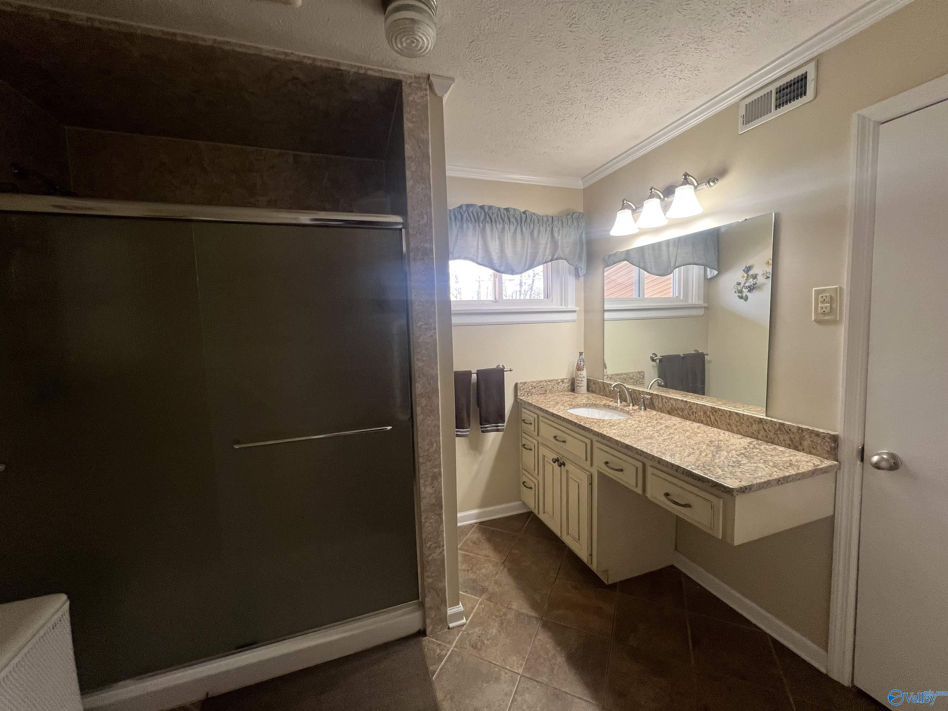 208 Tabor Road, Gadsden, Alabama image 12
