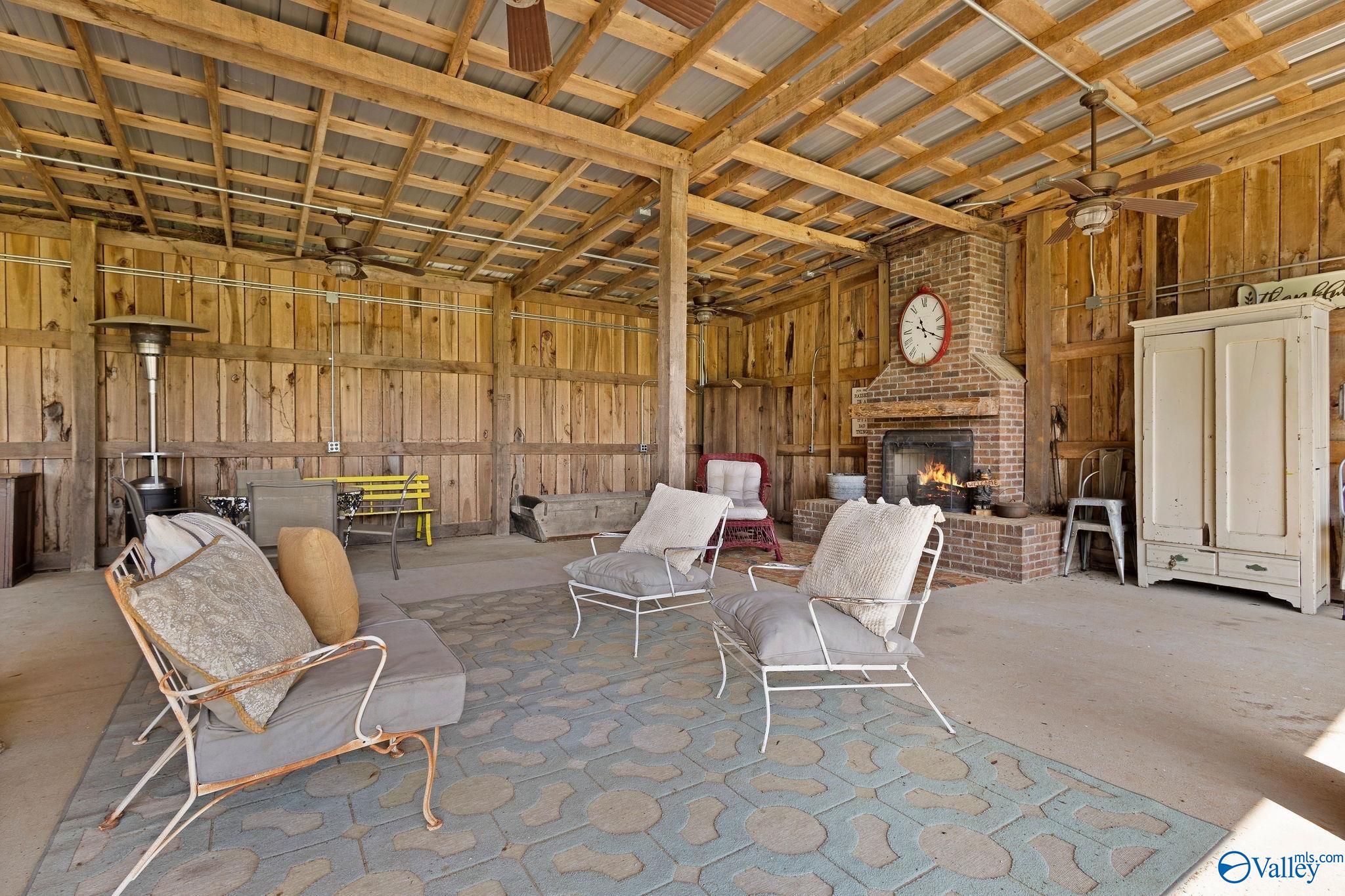 21316 County Road 460, Trinity, Alabama image 39