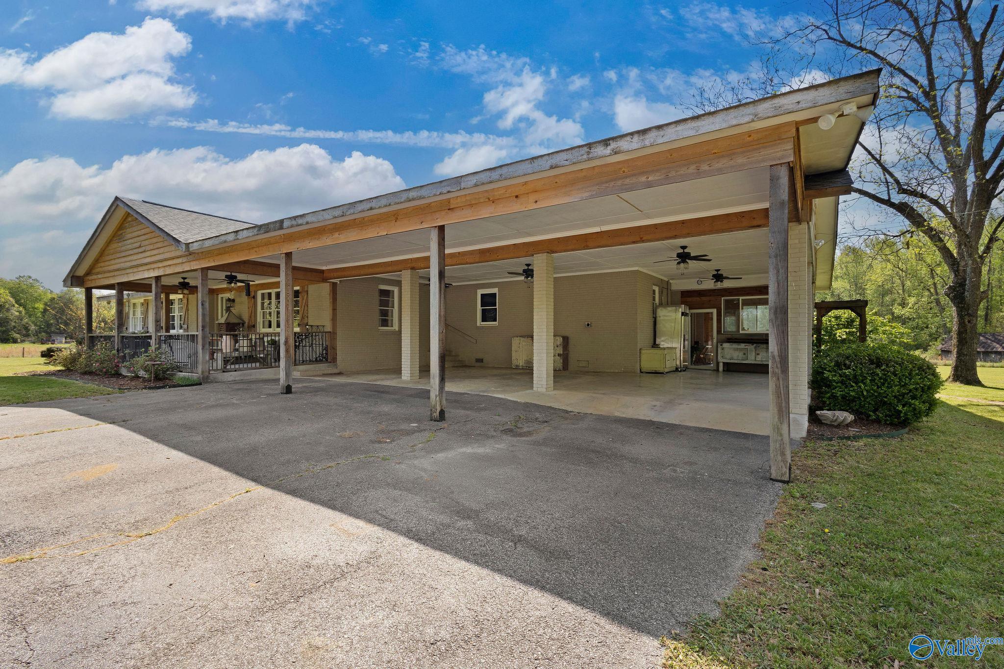 21316 County Road 460, Trinity, Alabama image 3